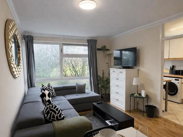 Apartment for rent in Prestwich, Bury