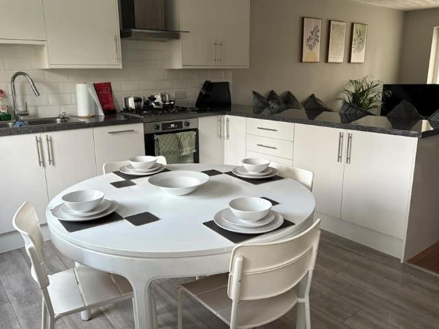 House for rent in Prestwich, Bury