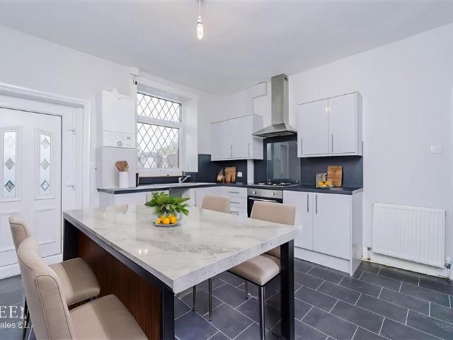 House for rent in Wood Top, Irwell Vale