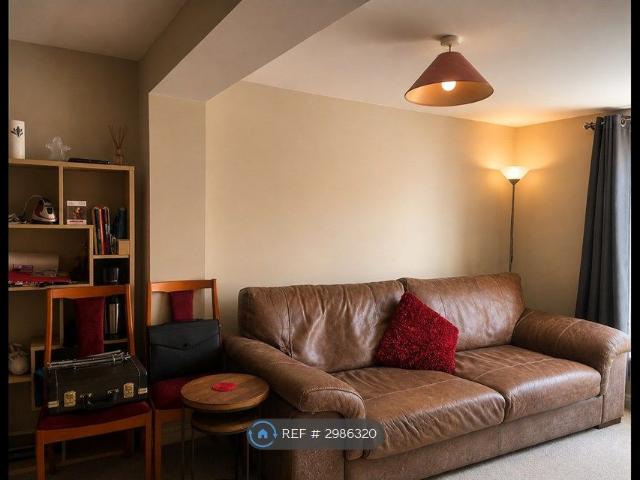 Apartment for rent in Caldecott, Dromore