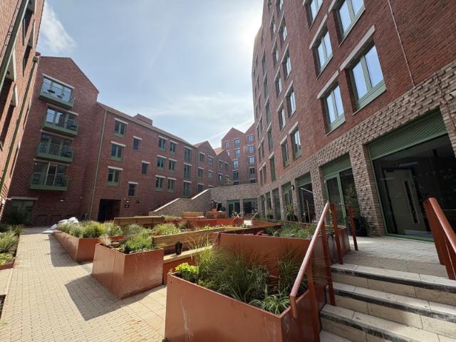 Apartment for rent in Guildford Park, Guildford