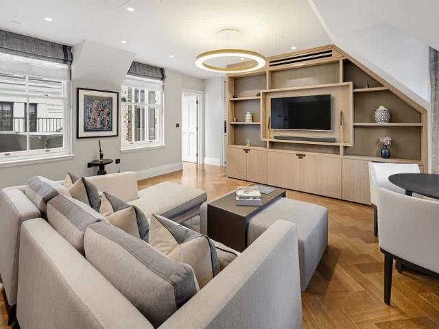 Apartment for rent in St. James's, Mayfair