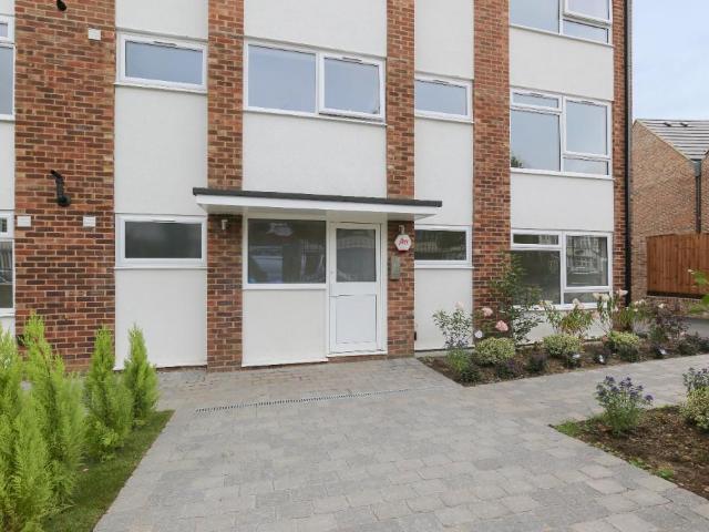 House for rent in Edmonton, Greater London