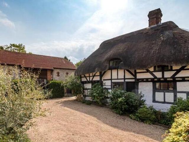House for sale in Horsham, West Sussex