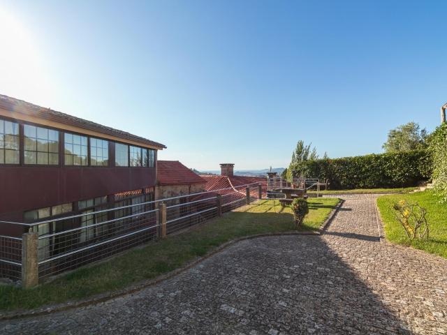 Casa en alquiler en Sárdoma, Vigo