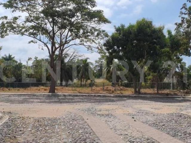 Buscas un Terreno Residencial amplio, seguro y tranquilo