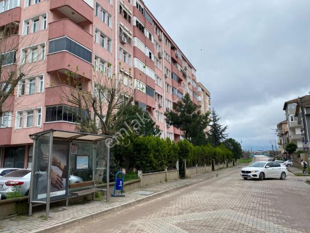 İzmit, Kocaeli içerisinde kiralık mülk