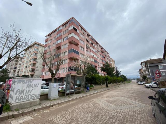 İzmit, Kocaeli içerisinde satılık mülk