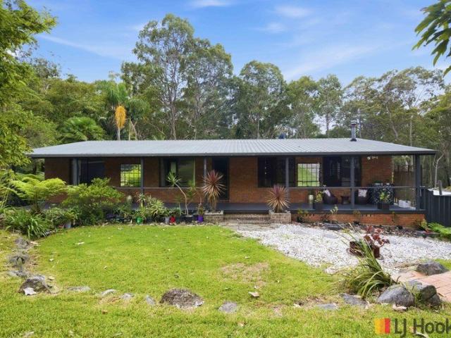 House for sale in Maloneys Beach, New South Wales
