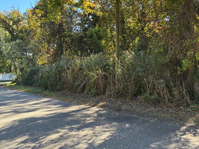 Land for sale in Pasadena, Maryland