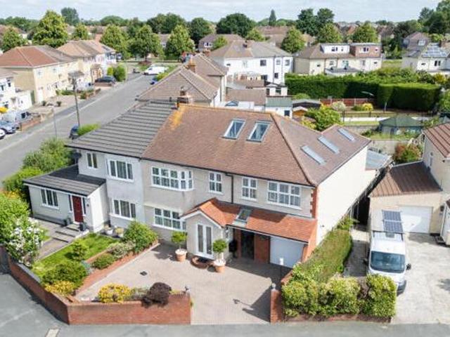 House for sale in Lyons, Greater London