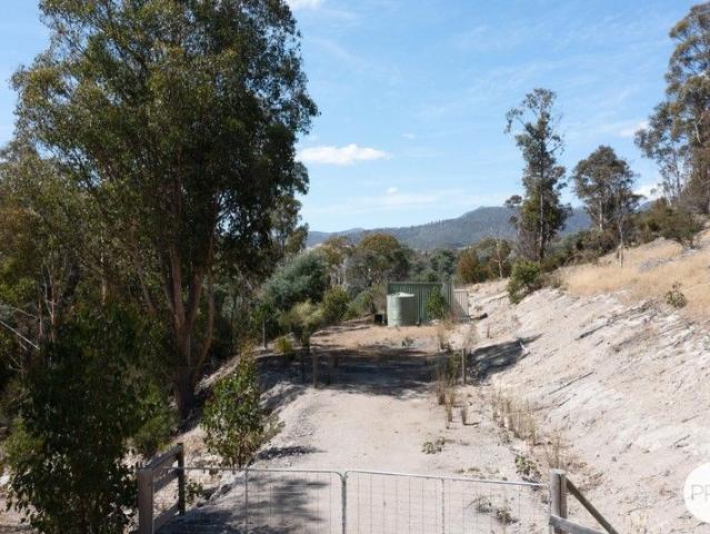 Land for sale in Lachlan, Tasmania