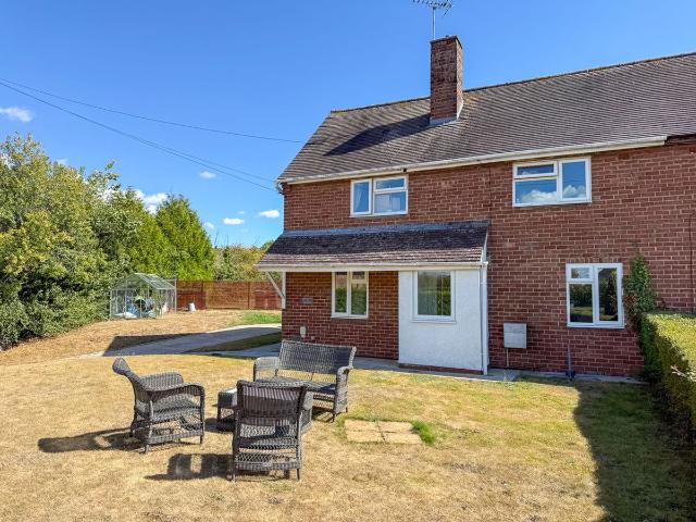 House for rent in Alderminster, Warwickshire