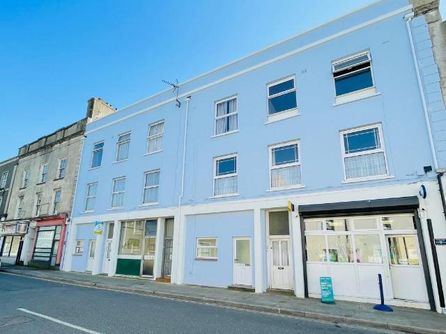 Studio for rent in Pembroke Dock, Wales