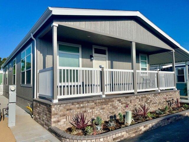 House for sale in Fountain Valley, California