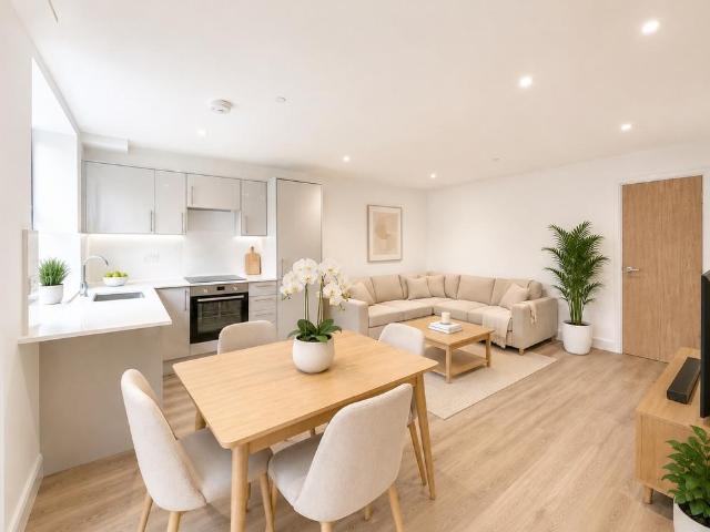 Apartment for rent in Connaught Park, Bushey