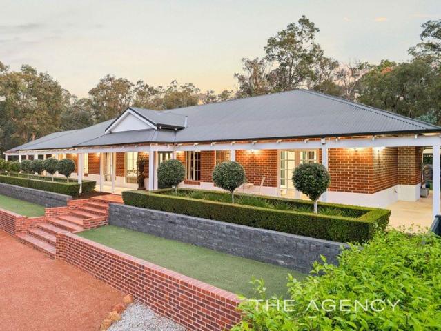 House for sale in Hovea, Shire of Mundaring