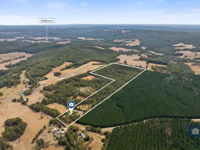 Cottage for sale in Kawarren, Victoria