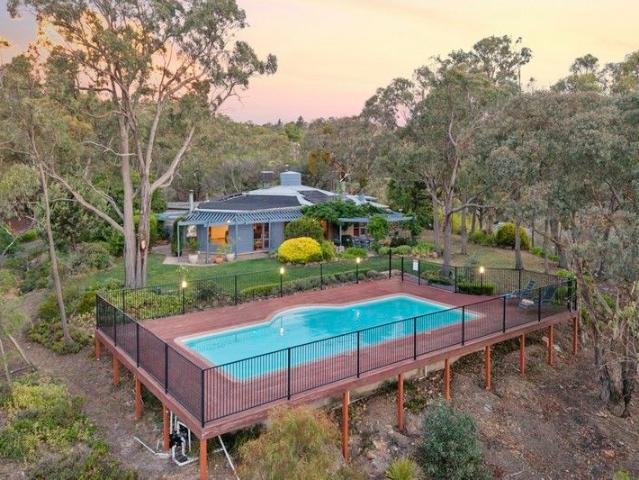 Cottage for sale in Queanbeyan, New South Wales