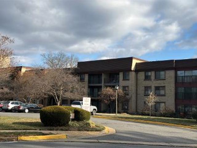 Condo for sale in Virginia
