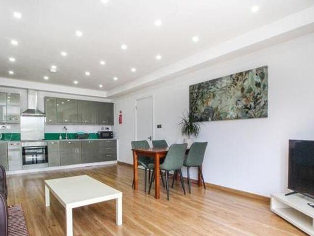 House for sale in Bedford