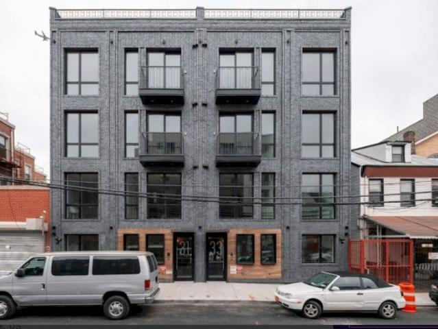 Room for rent in Arverne, New York