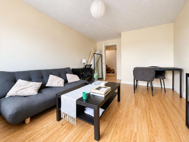 Apartment for rent in Lynton Estate, Greater London
