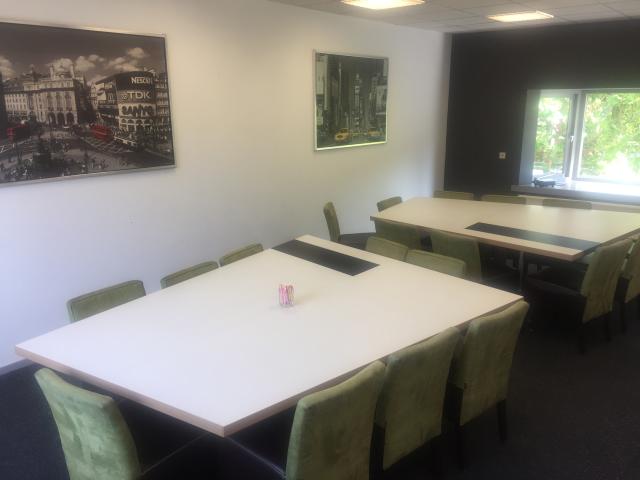 Bedrijfspand te huur in Hengelo, Overijssel
