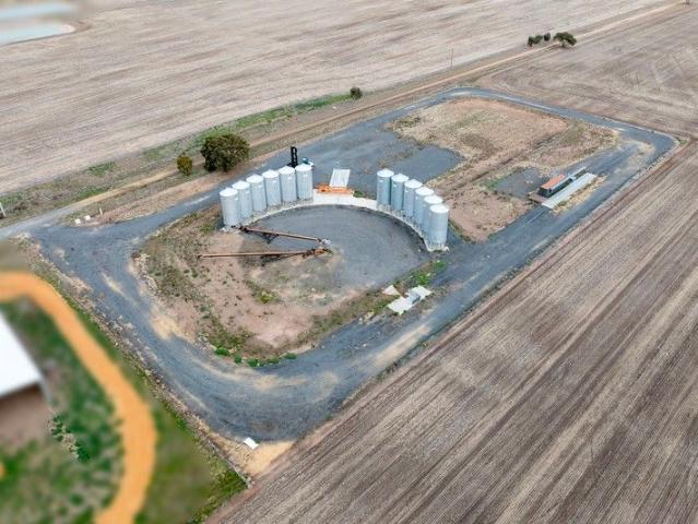 Land for sale in Warracknabeal, Victoria