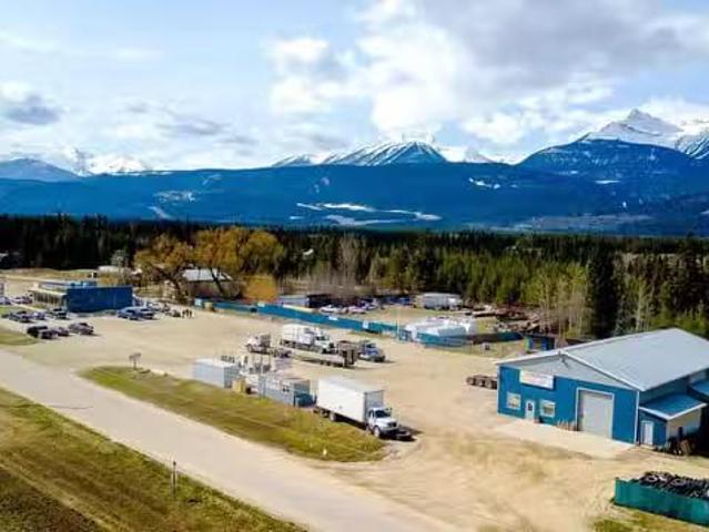 House for sale in Valemount, Regional District of Fraser-Fort George