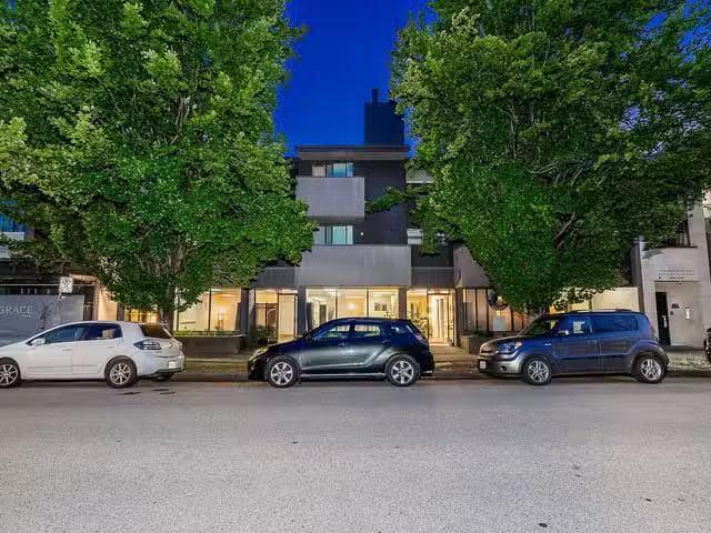 House for sale in Vancouver, British Columbia