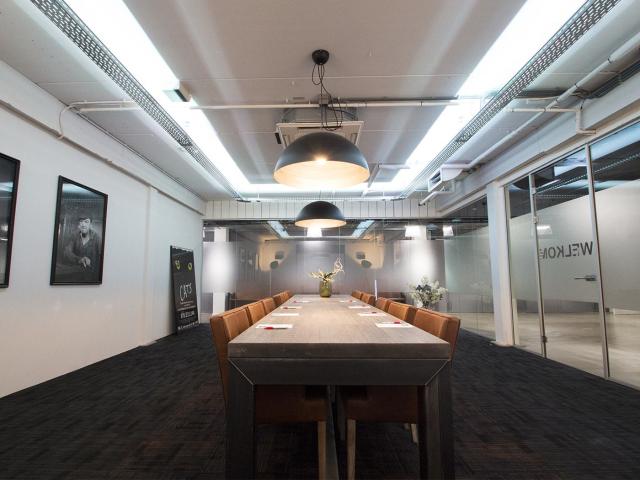 Bedrijfspand te huur in Aalsmeer