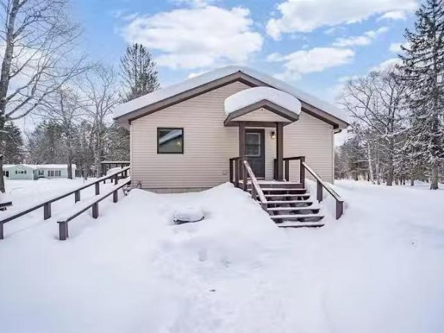 House for rent in Superior