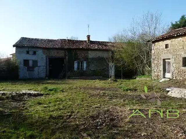 Maison vente à Nontron, Busserolles