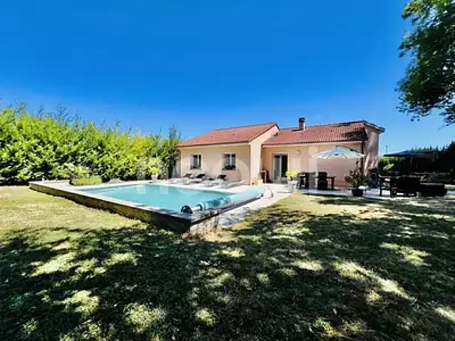 Maison vente à Riom, Bussières-et-pruns
