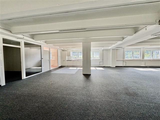 Büro mieten in Bussigny-près-Lausanne, Waadt