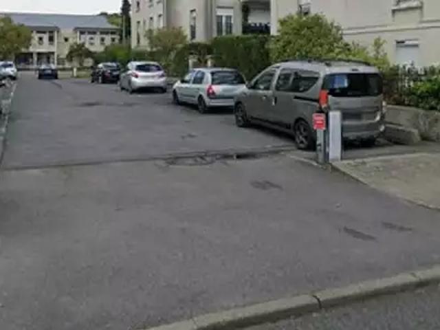 Garage location à Torcy, Bussy-saint-georges