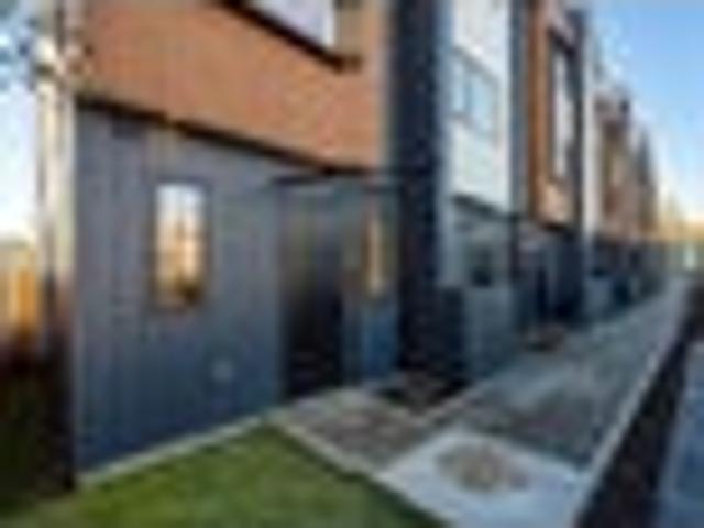Townhouse for sale in Belmont, Oroua County