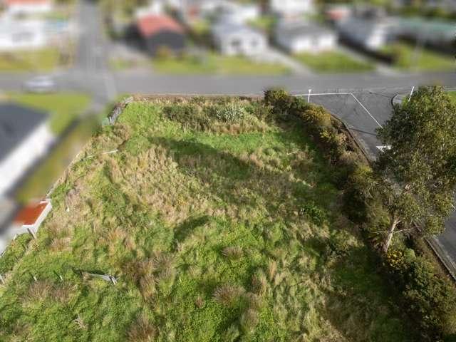 Land for sale in Dunollie, West Coast