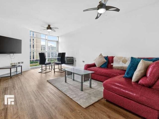 Apartment for rent in Brewery Quarter, Cardiff
