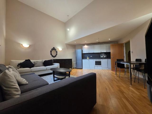 Apartment for rent in Brewery Quarter, Cardiff
