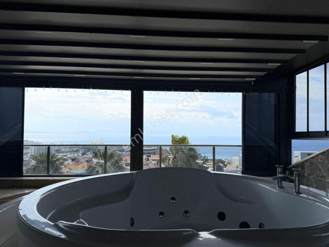 Kuşadasi, Aydin içerisinde satılık Residence