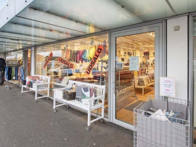 Erhvervsejendom til leje i Hørsholm, Brøndby