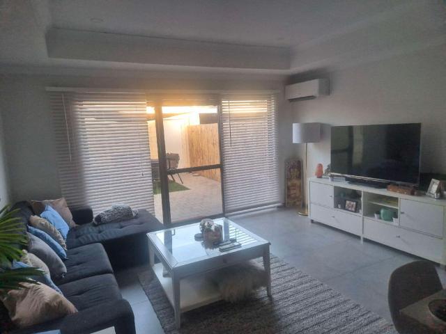 Room for rent in Butler, Western Australia