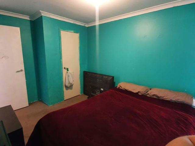 Room for rent in Butler, Western Australia