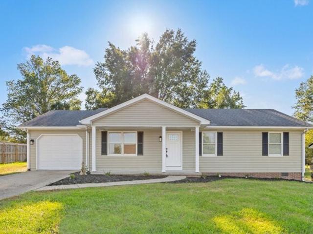 House for sale in Lawrenceburg, Kentucky