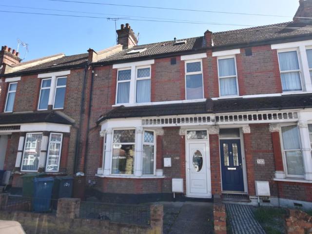 Apartment for rent in Lane, Greater London