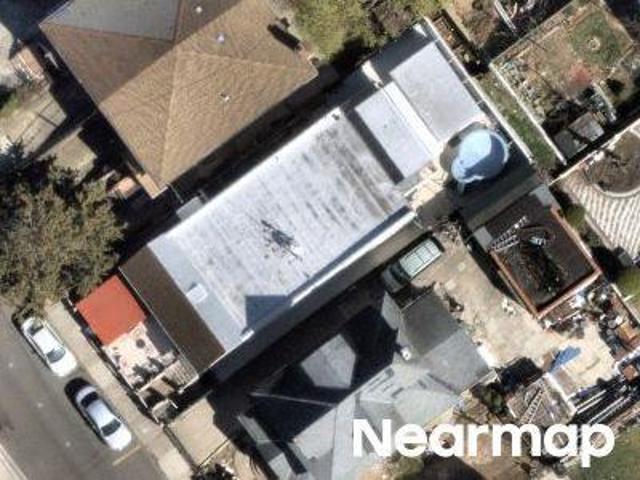House for sale in Queens, Arverne