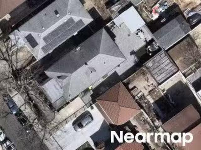 House for sale in Jackson Heights House for sale in Jackson Heights
