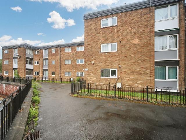 Apartment for rent in Longshoot, Wigan